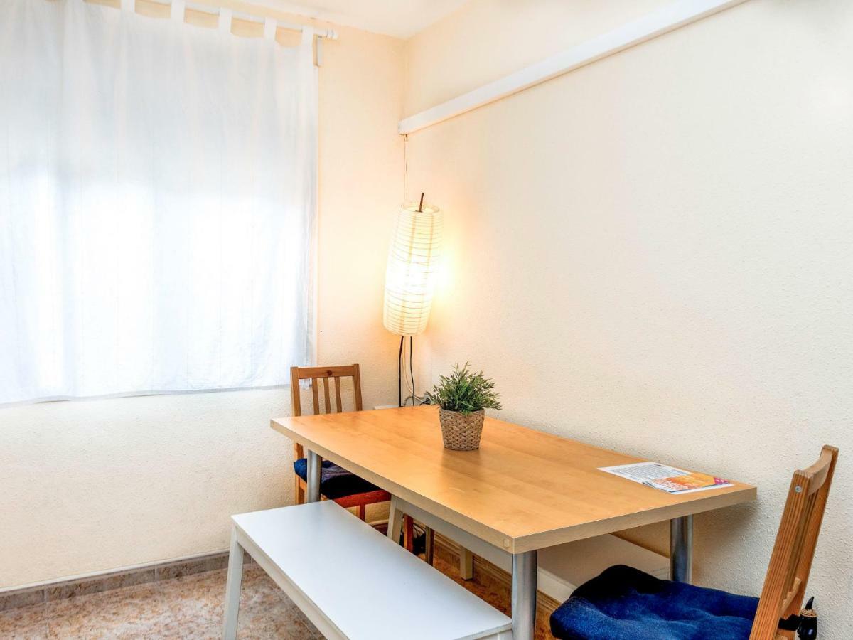 Apartment Camp Nou- Travessera De Les Corts By Interhome Barcelona Bagian luar foto